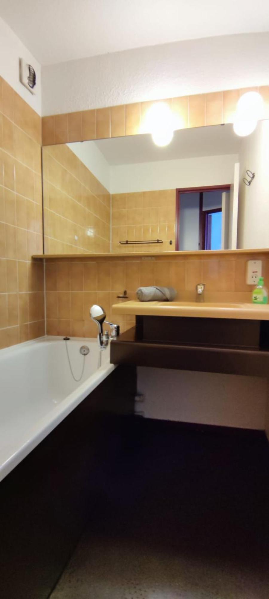 Joli Appartement Le Chamois Blanc Chamonix, Parking المظهر الخارجي الصورة